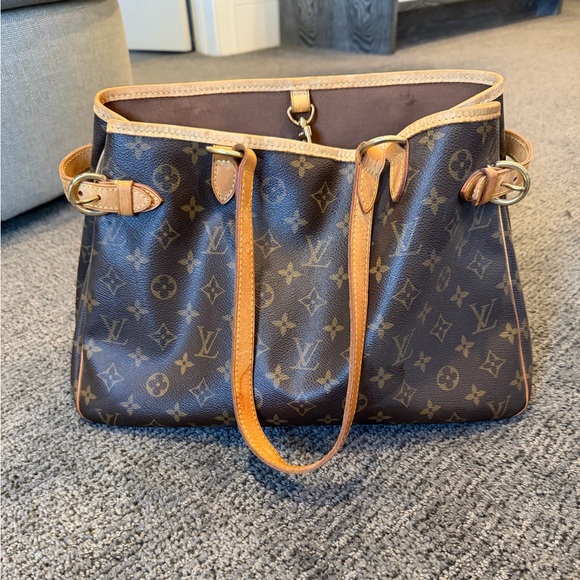 Louis Vuitton Handbags - Louis Vuitton Batignolles Canvas